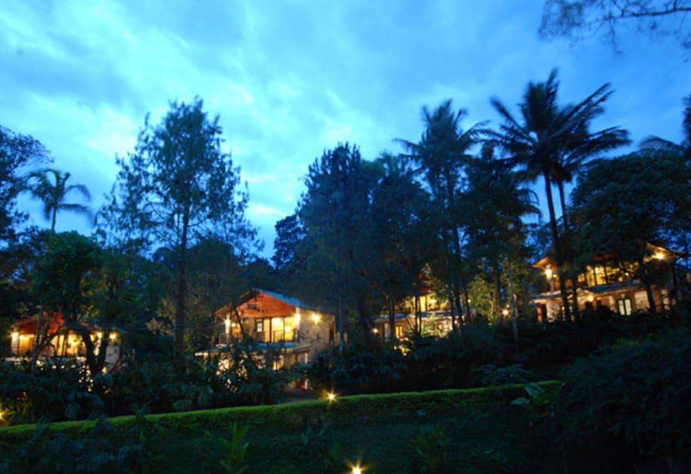Carmelia Haven Resort Теккади Экстерьер фото